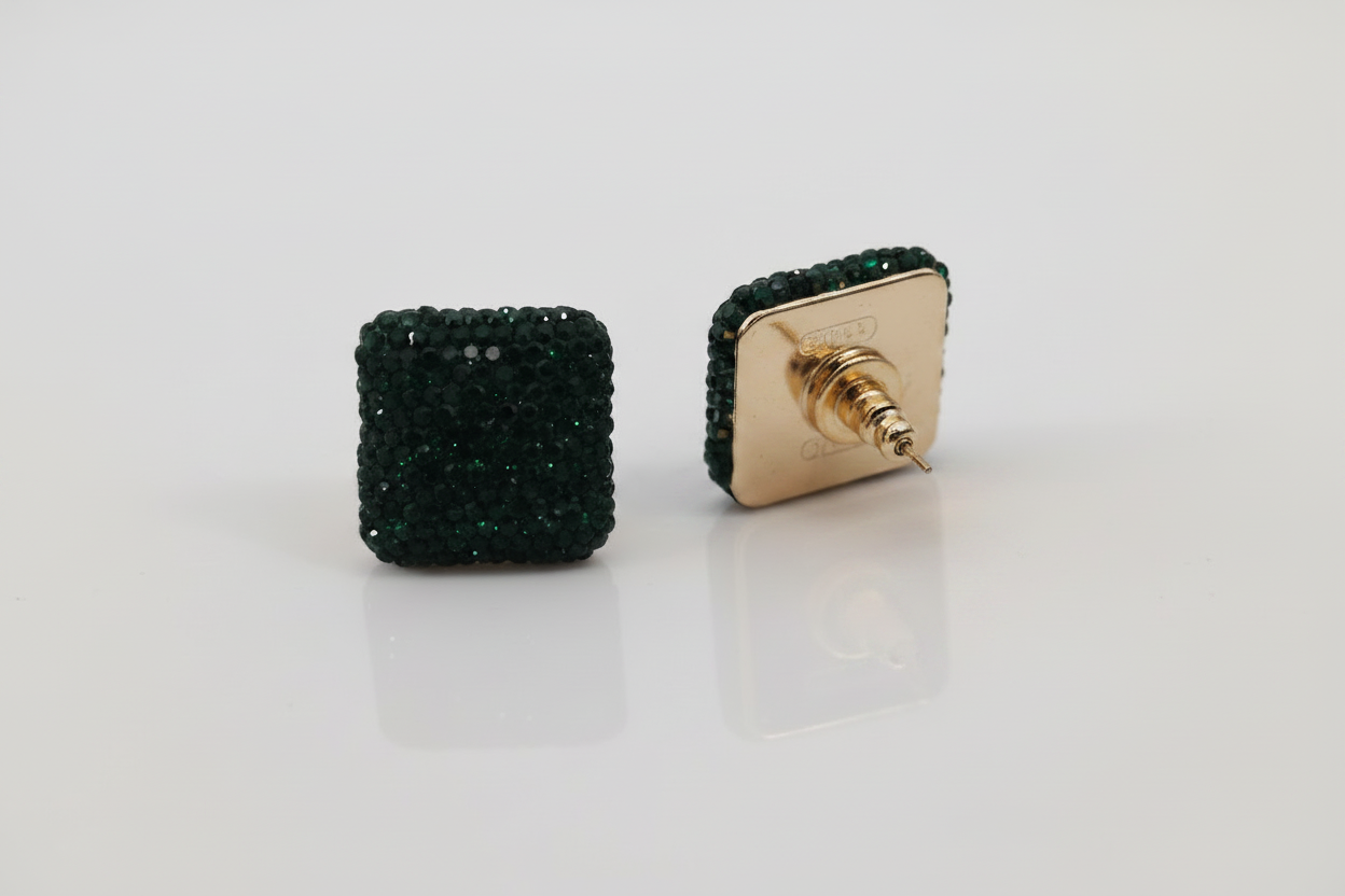 Boucles d'oreilles carrées strass noir