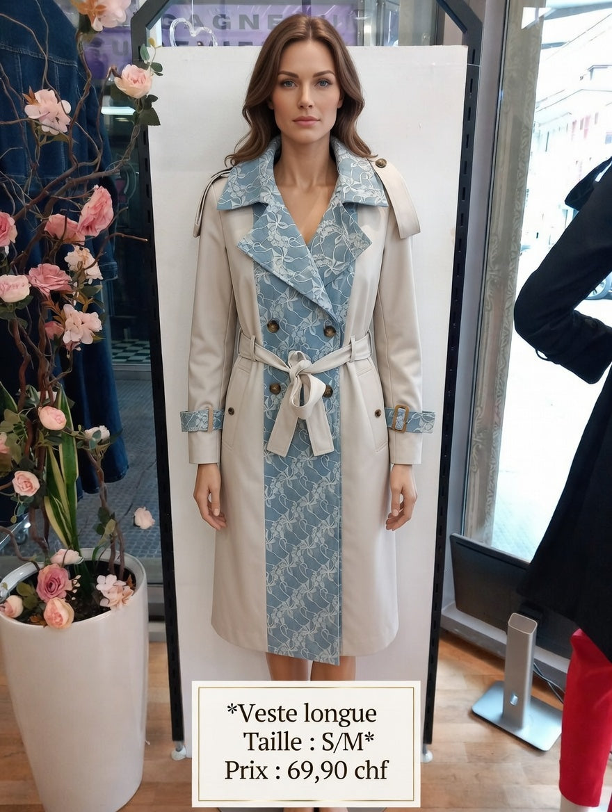 69,90 chf - Taille S/M - Veste trench longue beige doublure dentelle bleue !