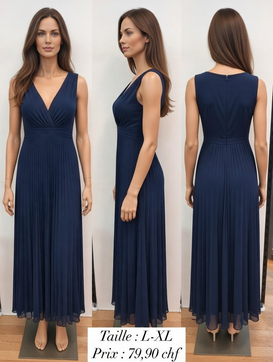 79,90 chf - Taille L-XL - Robe Longue Plissée Bleu Marine - Élégance et Fluidité Parfaites