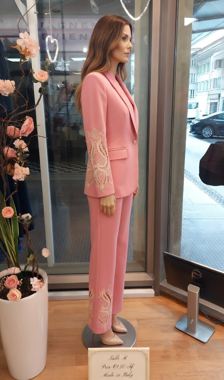 69,90 chf - Taille - Ensemble LAVYSH Rose Brodé – Élégance italienne !