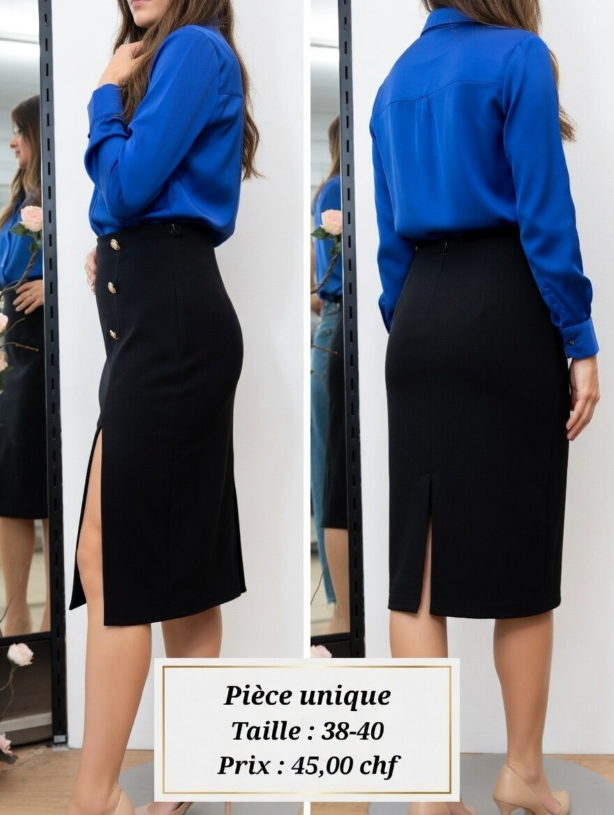 45,00 chf - Taille 38-40 - Jupe Noire Élégante avec Boutons Dorés et Fente !