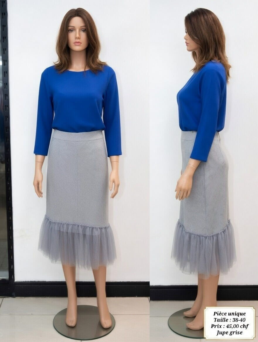 45,00 chf - Taille 38-40 - Jupe Originale en Tricot Gris avec Volant en Tulle !