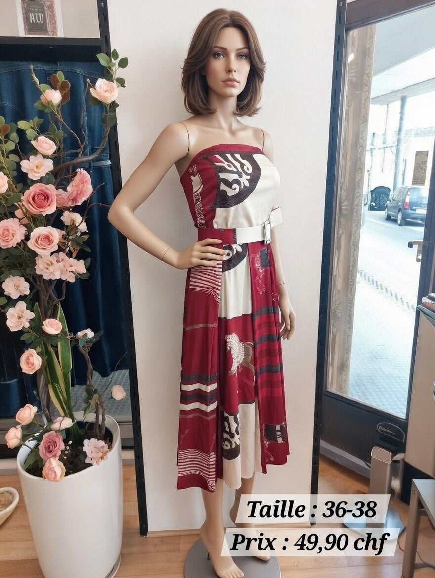 49,90 chf - Taille 36-38- Robe Strapless Patchwork Rouge Équestre – Élégance et Originalité Assurées !