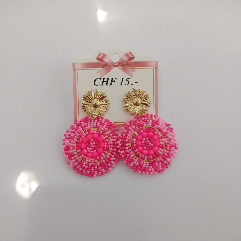 Boucles d'oreilles perles roses — Cercle fleuri doré