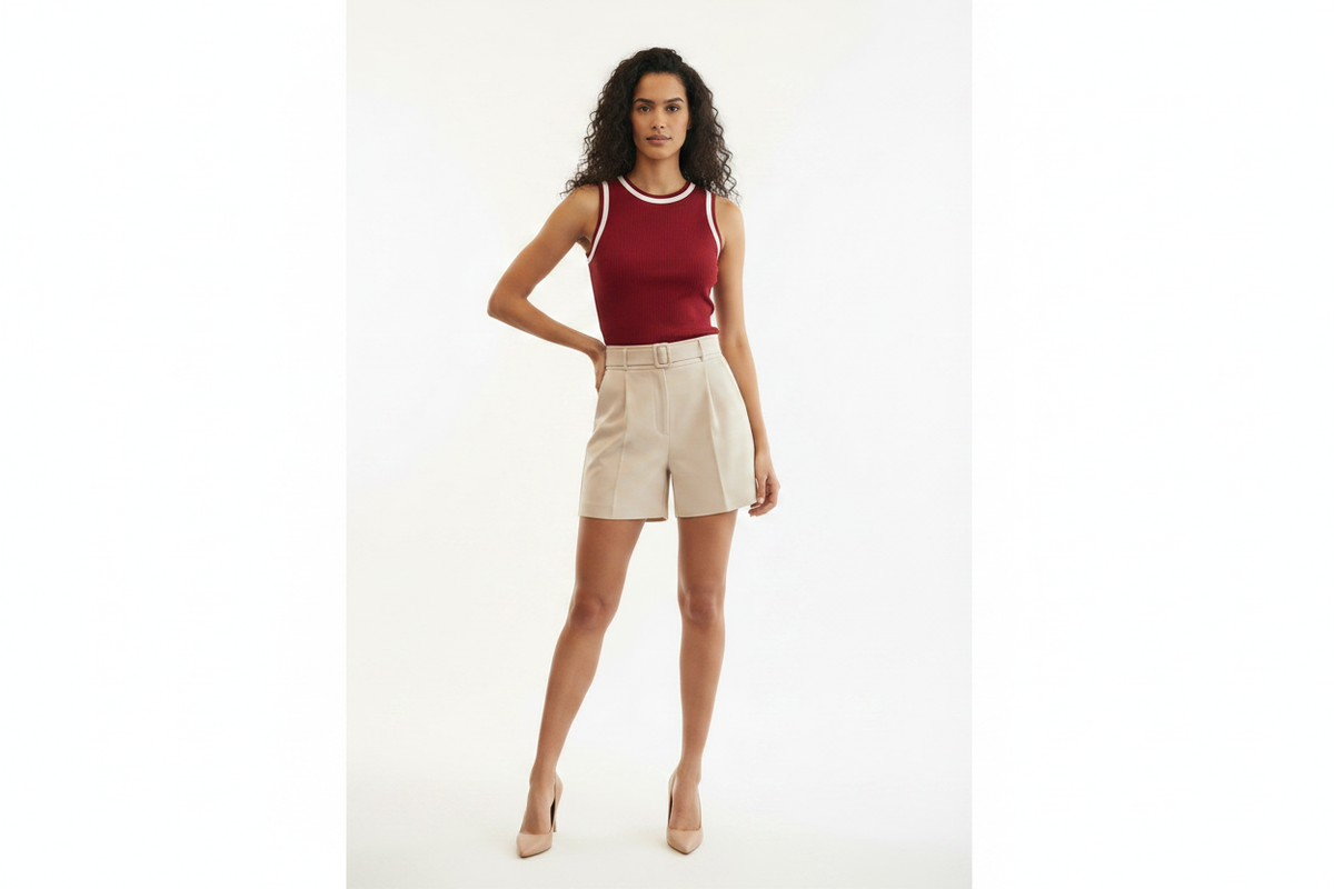 Débardeur côtelé rouge bordure blanche Jainnara Rodrigues vue face mannequin fond blanc taille 36/38