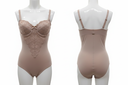 Body brésilien sculptant Divas beige ghost mannequin face et dos fond blanc