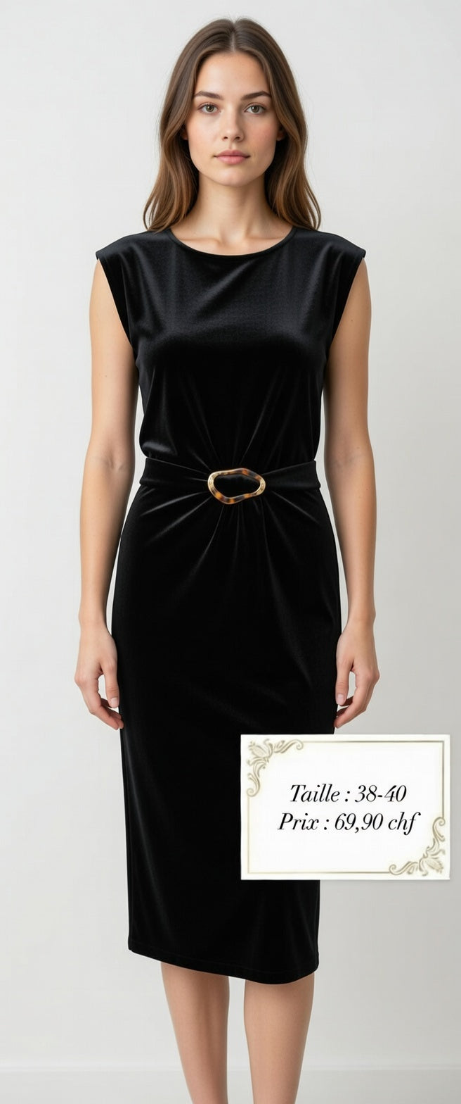 69,90 chf - Taille 38-40- Robe Noire Velours Élégante avec Ceinture Design !