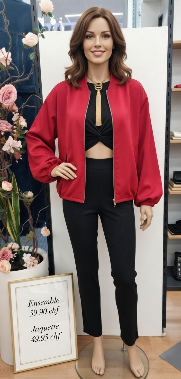 109,85 chf - Prix de l'ensemble mais chaque pièce peut être vendu séparément - Taille 36-40 - Rouge Passion & Élégance Effortless – Bomber Oversize à tomber !
