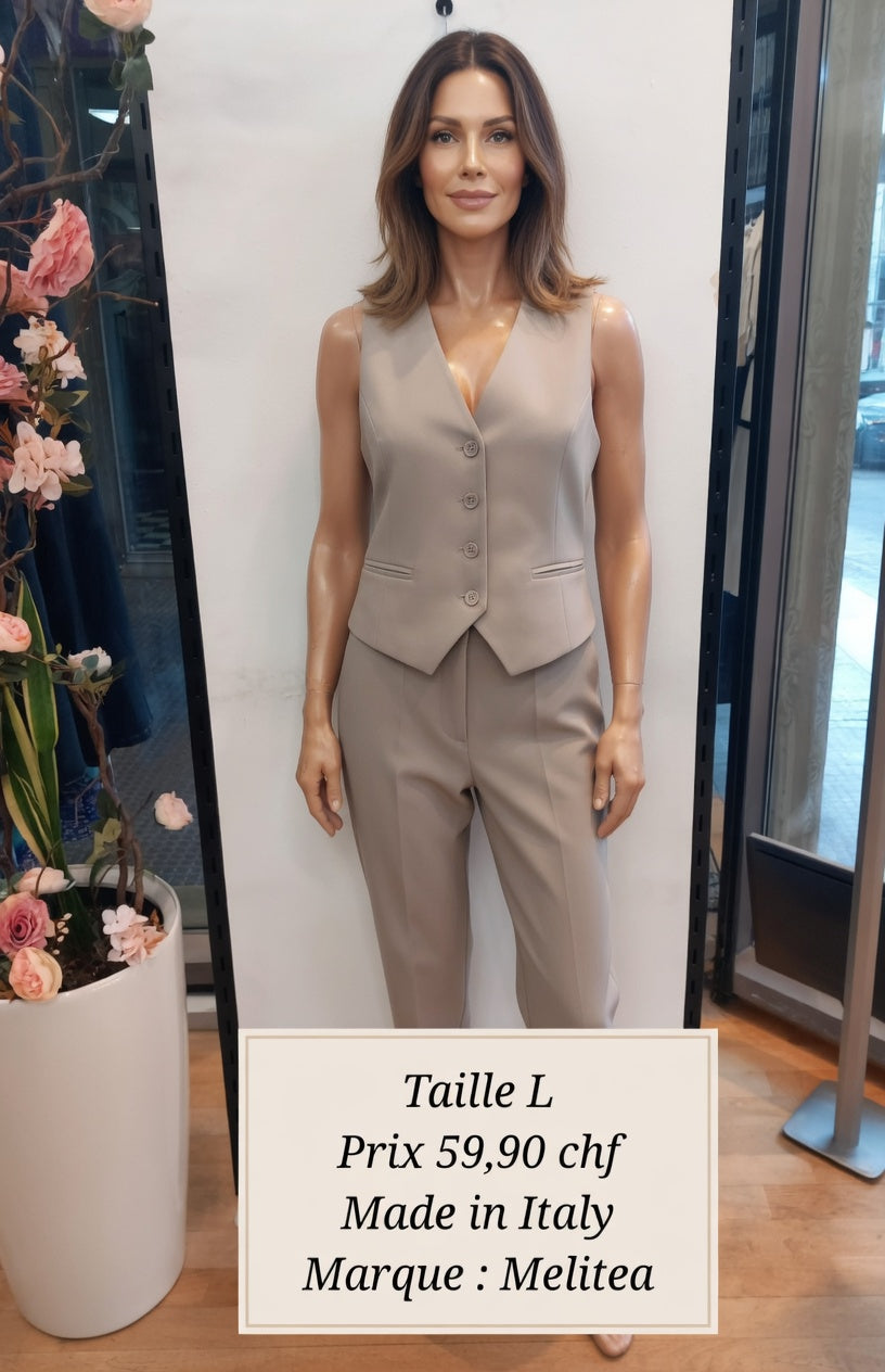 59,90 chf - Taille L - Élégance italienne à petit prix ! Ensemble gilet + pantalon Melitea !