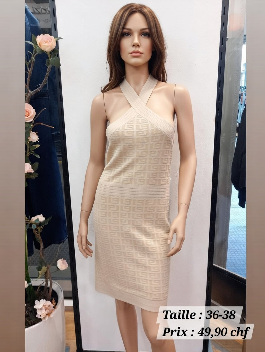 49,90 chf - Taille 36-38- Robe Beige Élégante -