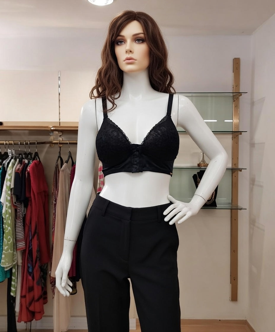 39,90 chf - Dispo en taille S, M, L et XL - Soutien-gorge brésilien ultra gainant en dentelle noire – Sexy et sculptant !