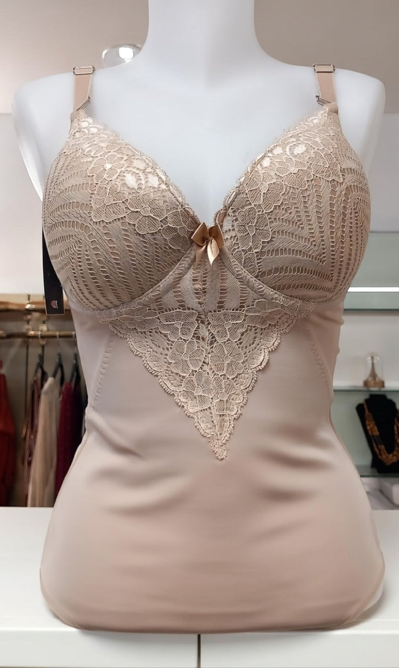 69,90 chf - Body, dispo en taille S, M, XL et XXL - Body gainant brésilien ultra-sculptant, couleur chair. Dentelle – Effet sculptant et sexy !