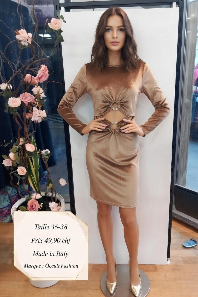 49,90 chf - Taille 36-38-✨ Robe cocktail Occult Fashion scintillante en velours doré ✨