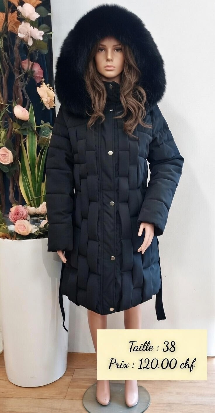 120,00 chf - Taille 38-40 - Doudoune idéale pour un hiver au chaud !