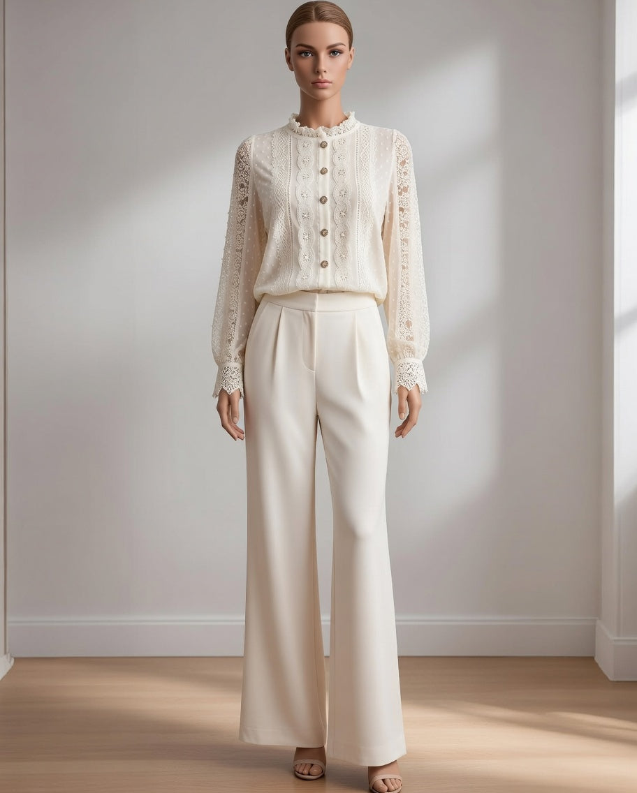 39,90 chf - Taille 38-40 - Chemisier Dentelle Ivoire – Élégance Romantique Intemporelle !