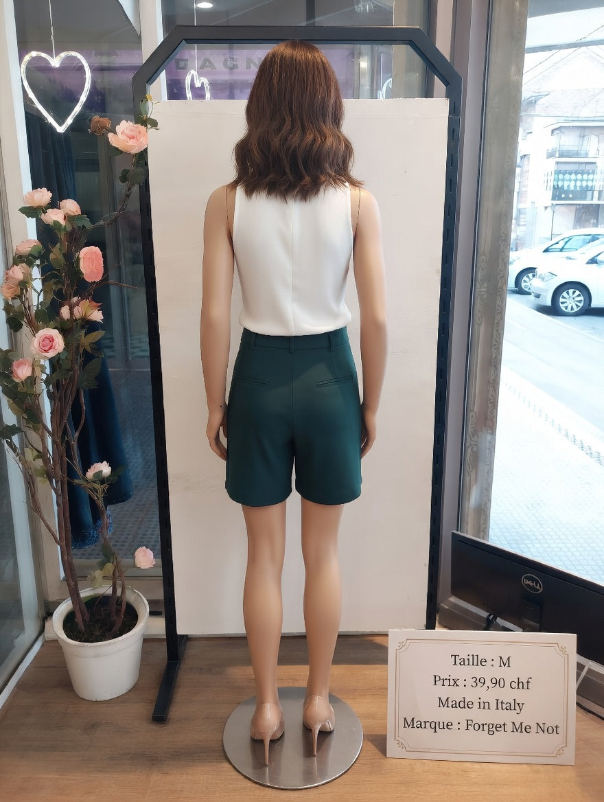 39,90 chf - Taille M - Découvrez ce short ultra chic de la marque Forget Me Not !