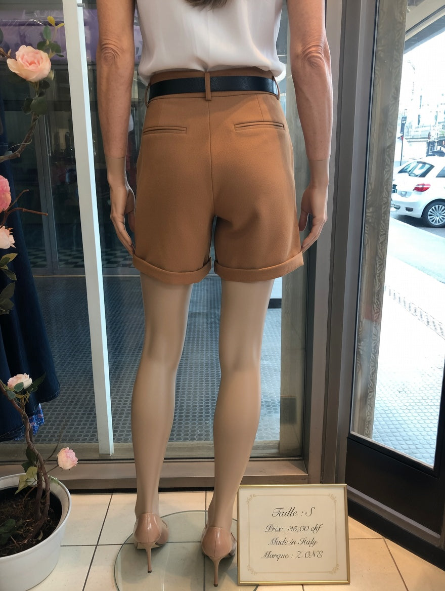 35,00 chf - Taille S - Short Z ONE Camel + Ceinture – Élégance italienne !